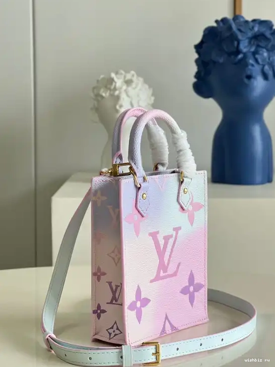 WIS SAC PETIT VUITTON LOUIS PLAT 0517